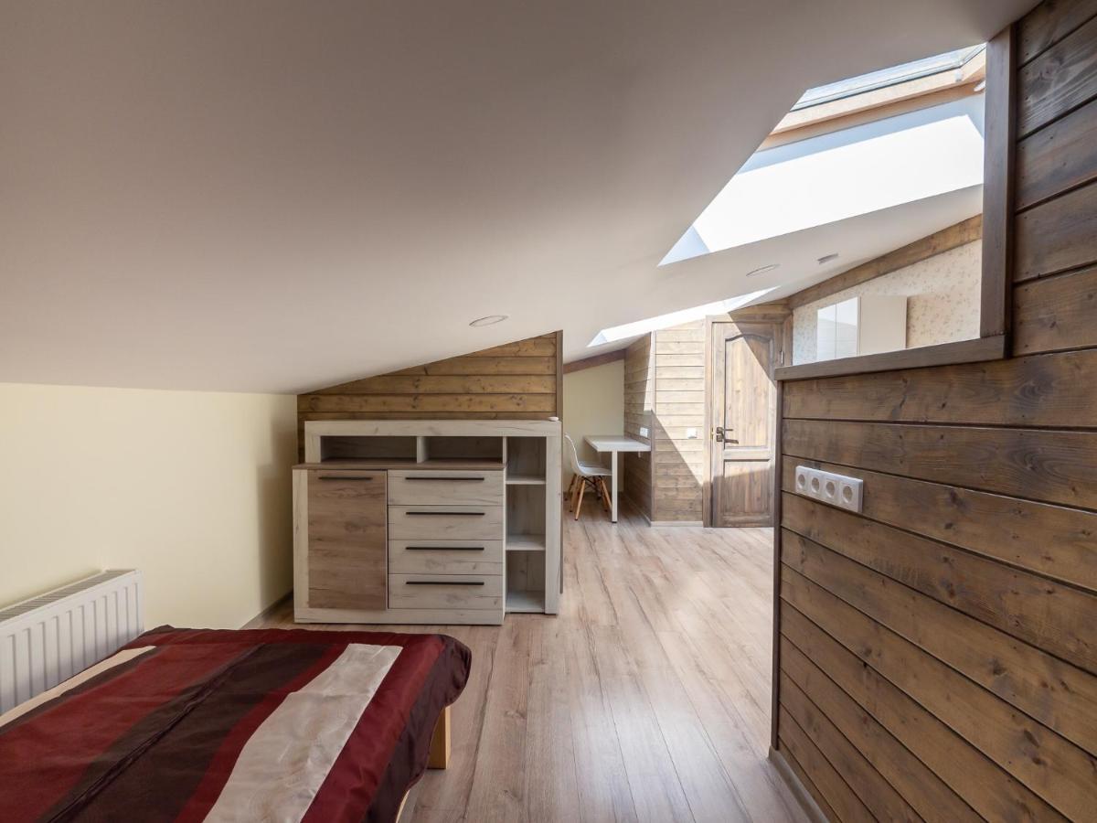 New!!!Townhouse Three Floors!!! Apartment ยูร์มาลา ภายนอก รูปภาพ